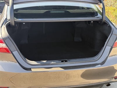 2019 Toyota CAMRY LE