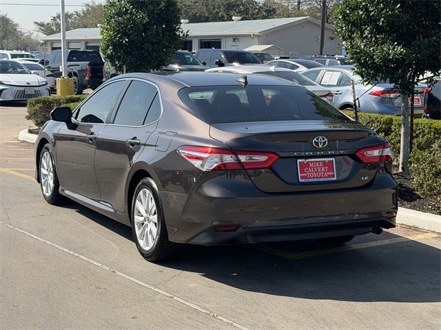 2019 Toyota CAMRY LE