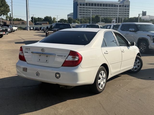 2004 Toyota Camry LE