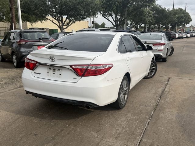2015 Toyota CAMRY SE