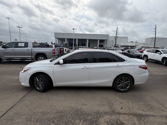 2015 Toyota CAMRY SE