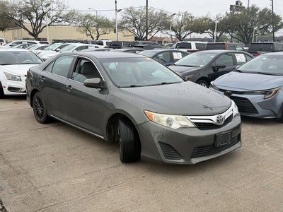 2013 Toyota CAMRY LE