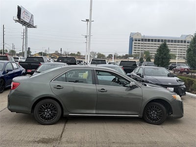2013 Toyota CAMRY LE