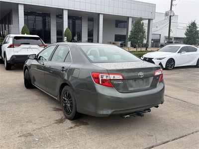 2013 Toyota CAMRY LE
