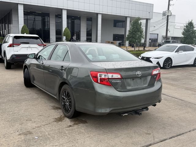 2013 Toyota CAMRY LE