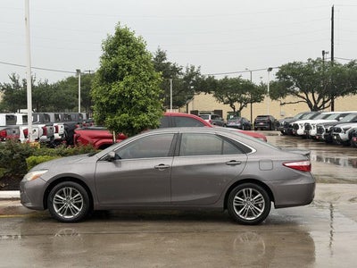 2015 Toyota CAMRY SE