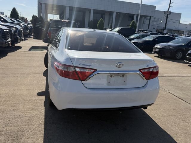 2017 Toyota CAMRY LE