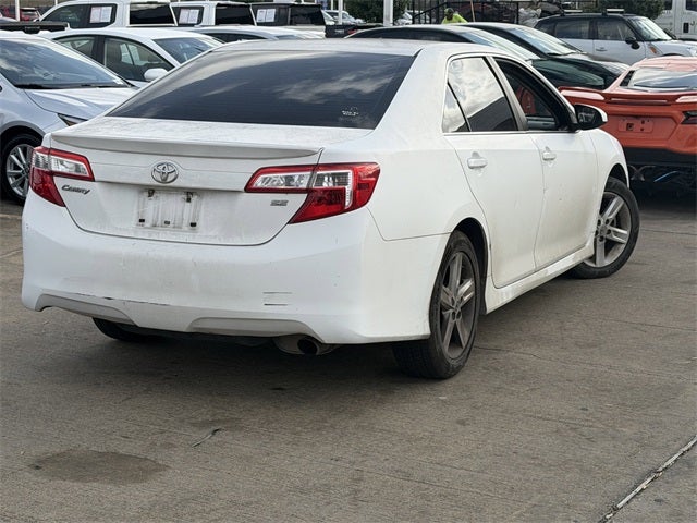 2013 Toyota CAMRY LE