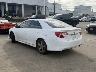 2013 Toyota CAMRY LE