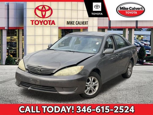 2005 Toyota Camry LE