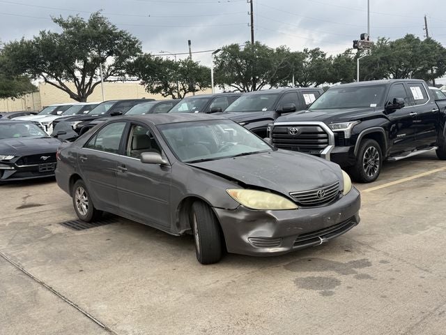 2005 Toyota Camry LE