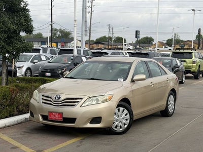 2011 Toyota CAMRY LE