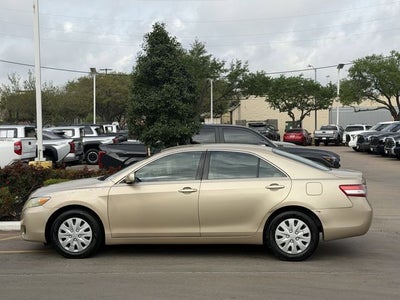 2011 Toyota CAMRY LE