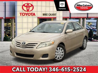 2011 Toyota CAMRY LE