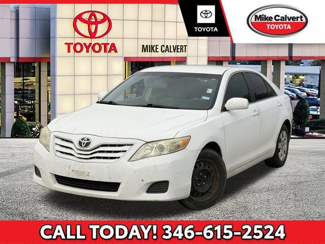 2011 Toyota CAMRY LE