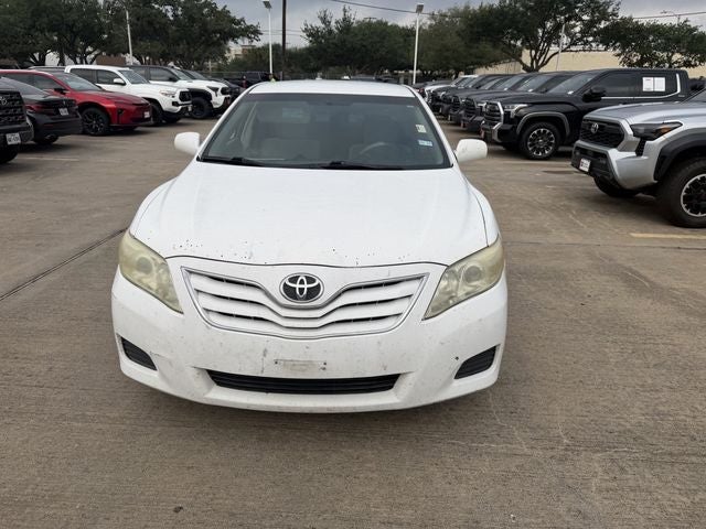 2011 Toyota CAMRY LE