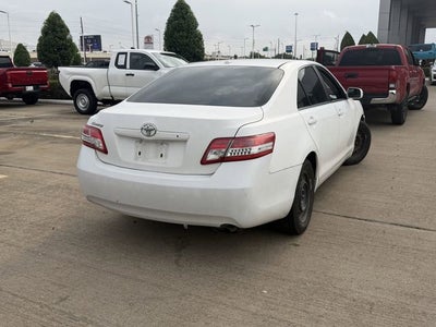 2011 Toyota CAMRY LE