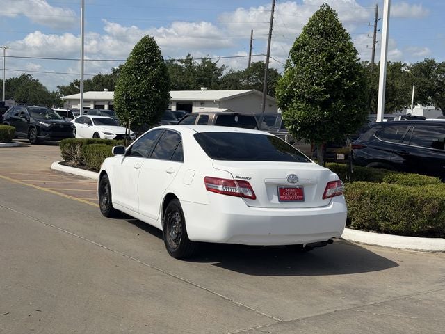 2011 Toyota CAMRY LE