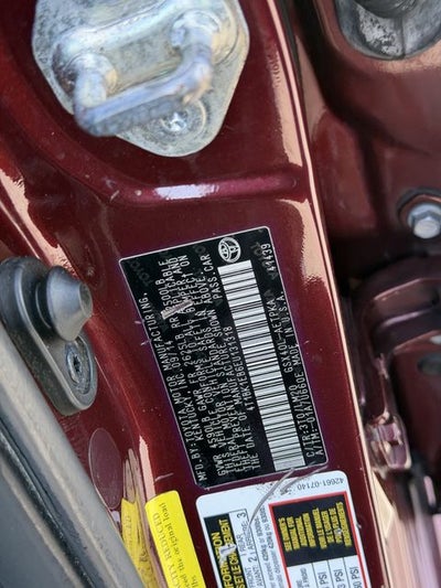 2014 Toyota AVALON Limited