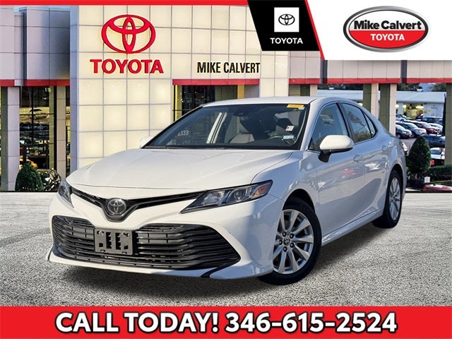 2020 Toyota CAMRY LE