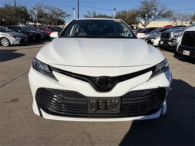 2020 Toyota CAMRY LE