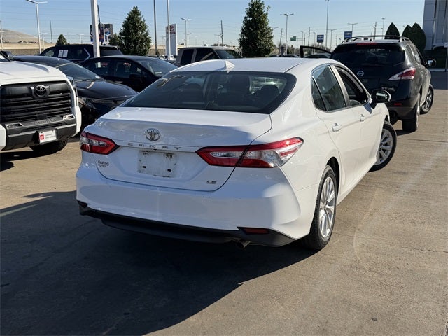 2020 Toyota CAMRY LE