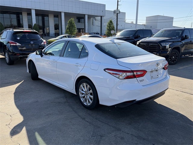 2020 Toyota CAMRY LE