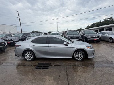 2024 Toyota CAMRY LE