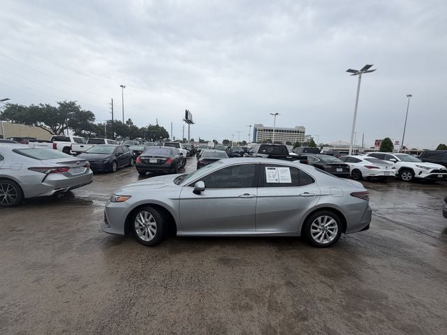 2024 Toyota CAMRY LE