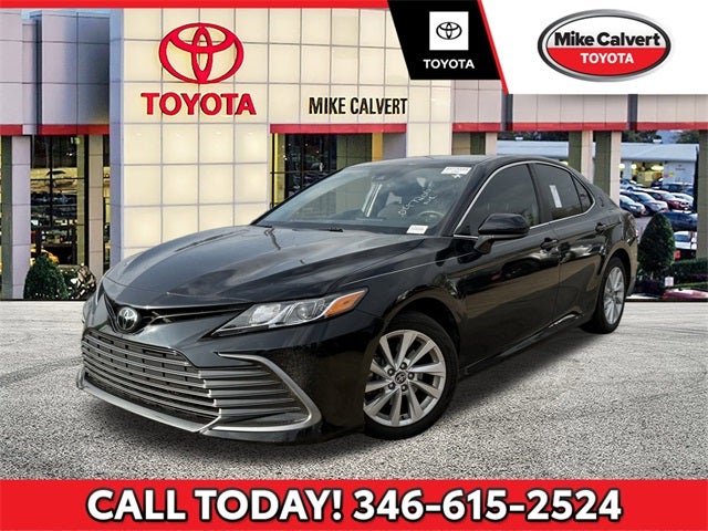 2022 Toyota CAMRY LE