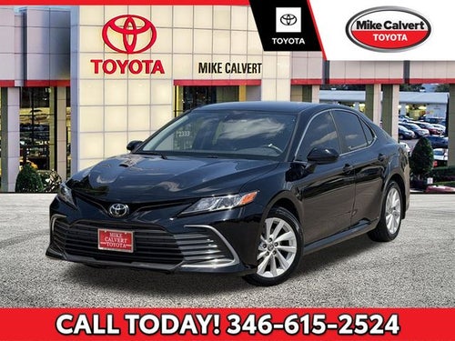 2022 Toyota CAMRY LE