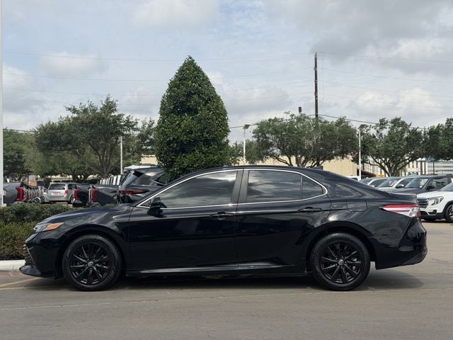 2020 Toyota CAMRY LE