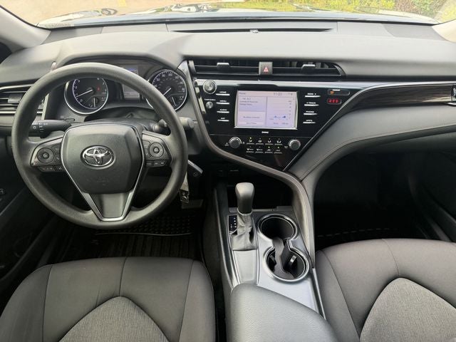 2020 Toyota CAMRY LE