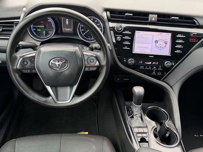 2020 Toyota CAMRY LE