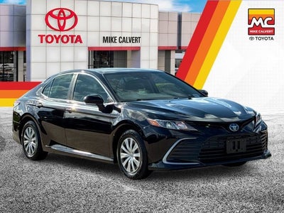 2022 Toyota Camry Hybrid LE