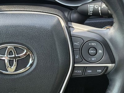 2023 Toyota CAMRY LE