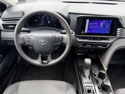 2025 Toyota CAMRY LE