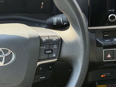 2025 Toyota CAMRY LE