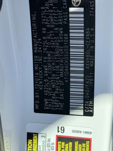 2025 Toyota CAMRY LE