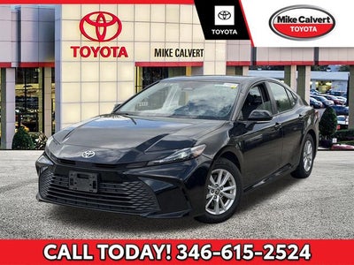 2025 Toyota CAMRY LE
