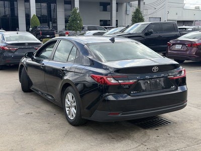 2025 Toyota CAMRY LE