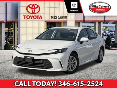 2025 Toyota CAMRY LE