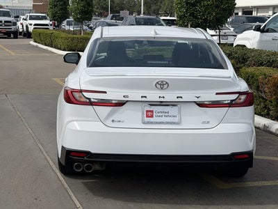 2025 Toyota Camry SE