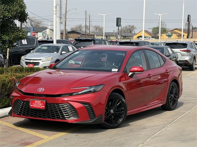 2025 Toyota CAMRY SE