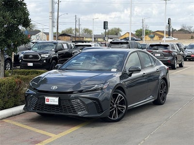 2025 Toyota CAMRY XSE