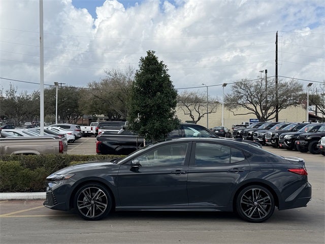 2025 Toyota CAMRY XSE