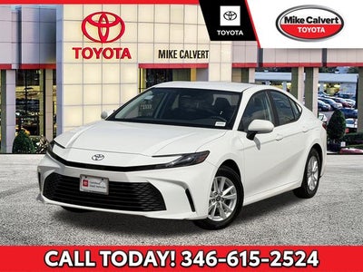 2025 Toyota CAMRY LE