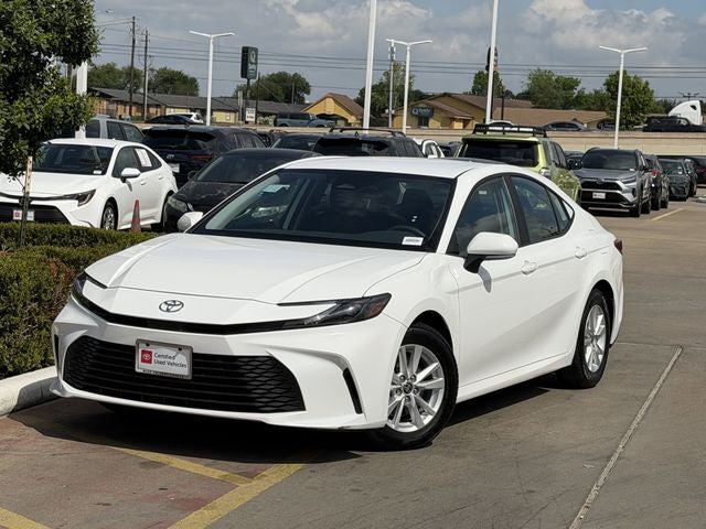 2025 Toyota CAMRY LE