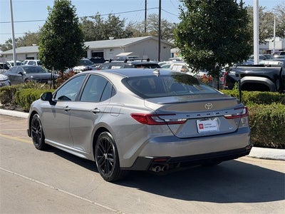 2025 Toyota CAMRY SE