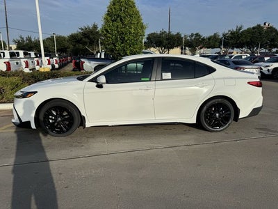 2026 Toyota Camry SE